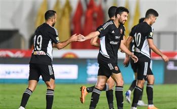 الأهلي يغرد على قمة الدوري منفردا