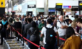  إلغاء الإضرابات بمطار هيثرو بعد اتفاق بشأن الأجور مع عمال الأمن