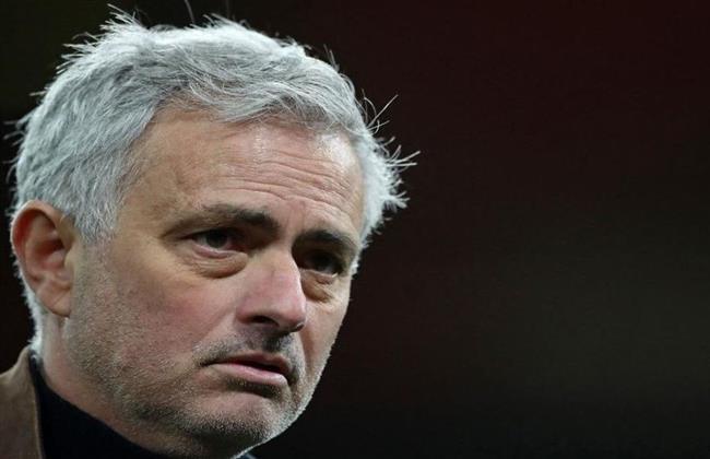 مورينيو يستقيل من اليويفا بعد عقوبته بالإيقاف 4 مباريات