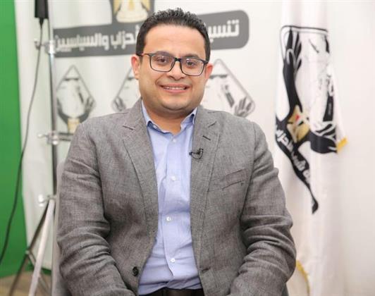 محمد هاني: الزواج المبكر والإدمان وتدخل الأهل من أسباب العنف الأسري