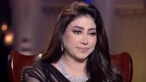 الفنانة بوسي تكشف موقفها من اعتزال الفن: ضهري انكسر بعد رحيل والدتي