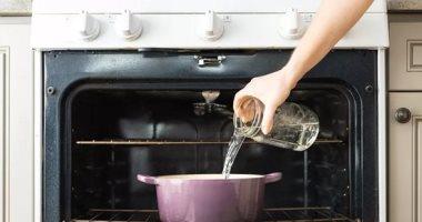 بـ 5 خطوات سهلة وآمنة.. طريقة تنظيف الفرن بالبخار في العيد