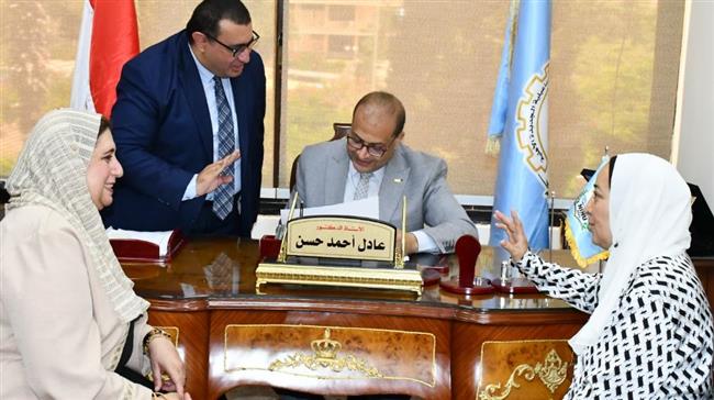  الطالبات يحصدن المراكز العشر الأوائل لبرنامجي فارم دي وصيدلة إكلينيكية بجامعة الإسماعيلية الجديدة الأهلية