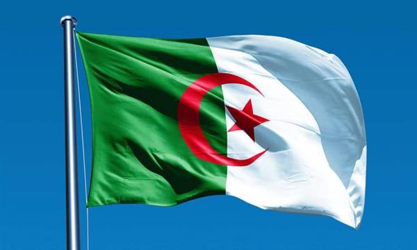 الجزائر: البرلمان يصادق على مشروع القانون المتعلق بالإعلام