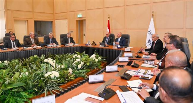 وزيرا النقل والري يناقشان موقف المشروعات والتنسيقات المشتركة بين الوزارتين