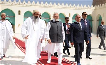   رئيس وزراء الهند يزور مسجد الحاكم بأمر الله بالقاهرة التاريخية.. صور