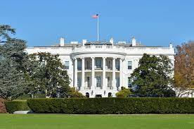   البيت الأبيض: بايدن وزيلينسكي ناقشا هاتفيا الدعم الأمريكي لأوكرانيا