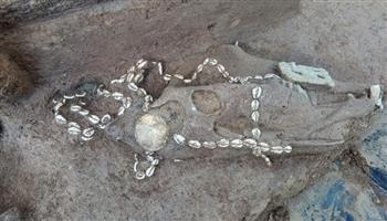   اكتشاف مقبرة ترجع إلى ما قبل ألفي سنة في جنوبي الصين