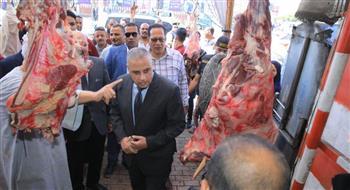محافظ سوهاج يتفقد عدد من محلات الجزارة بمدينة سوهاج