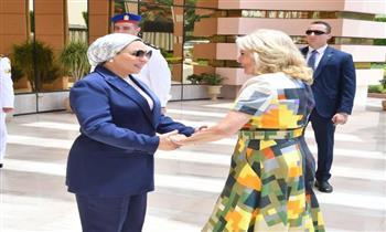 السيدة انتصار السيسى: سعدت بلقاء السيدة جيل بايدن خلال زيارتها لمصر