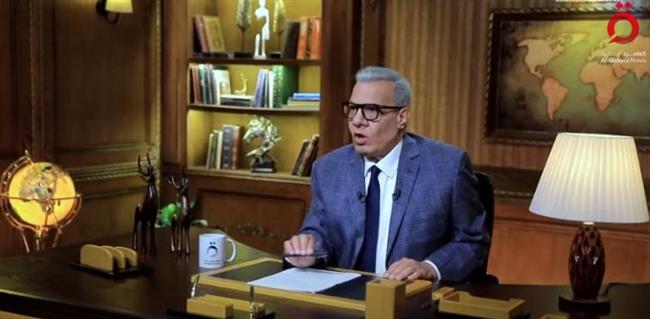 عادل حمودة: صلاح حافظ بنى مسرحا من الرمال لتمثيل مؤلفاته