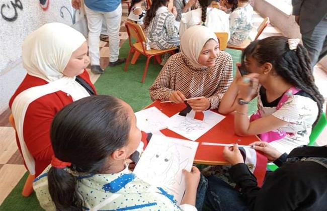 محافظ أسيوط: استمرار تنظيم فعاليات وأنشطة بزيارة المكتبة المتنقلة لقرية الشامية 