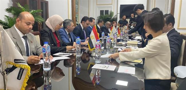 تنسيقية شباب الأحزاب والسياسيين تبحث مع وفد صيني سبل التعاون المشترك 