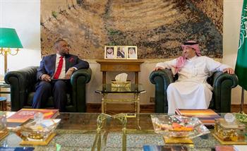   السعودية تبحث مع استراليا وزامبيا سبل تعزيز العلاقات