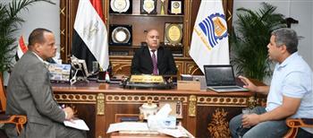 محافظ قنا يبحث آليات تنمية زراعة النخيل وزيادة جودة إنتاجه مع إحدى الشركات المتخصصة