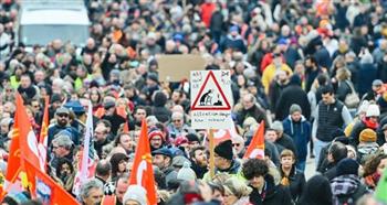   الديموقراطي الفرنسي للعمل: اليوم ربما يكون أحد الأيام الأخيرة للتظاهر ضد قانون التقاعد