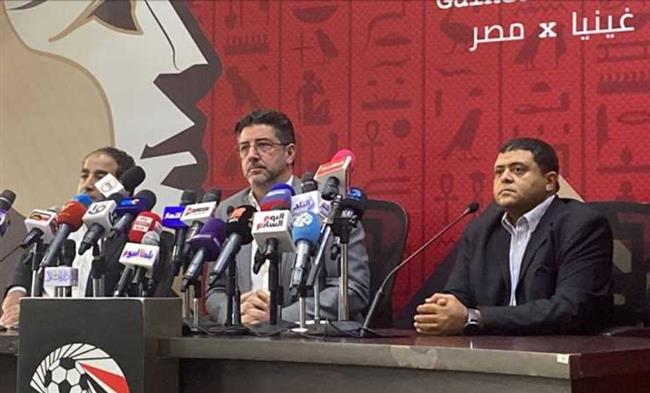فيتوريا يكشف سبب استدعاء أبو جبل وإستبعاد لاعبي الأهلي من المعسكر