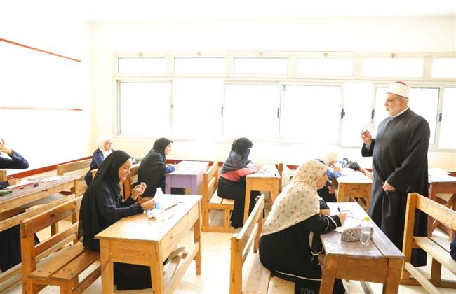 رئيس المعاهد الأزهرية: ملحمة تشهدها امتحانات الثانوية