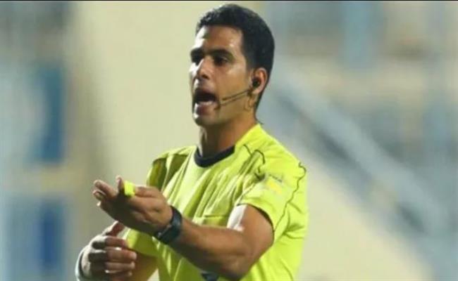 «فيفا» يختار معروف حكما رابعا بنصف نهائي مونديال الشباب