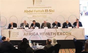 إقبال متزايد من الأجانب والأفارقة على الجناح التكنولوجي بالمؤتمر الطبي الأفريقي