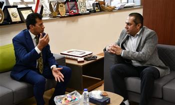 وزير الرياضة يبحث مع رئيس العاصمة الإدارية رعاية الأبطال الأولمبيين 