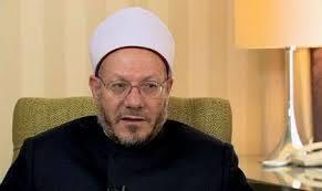 المفتي يوضح ضوابط وحكم الصلاة الجماعية على النبي في المسجد .. فيديو  