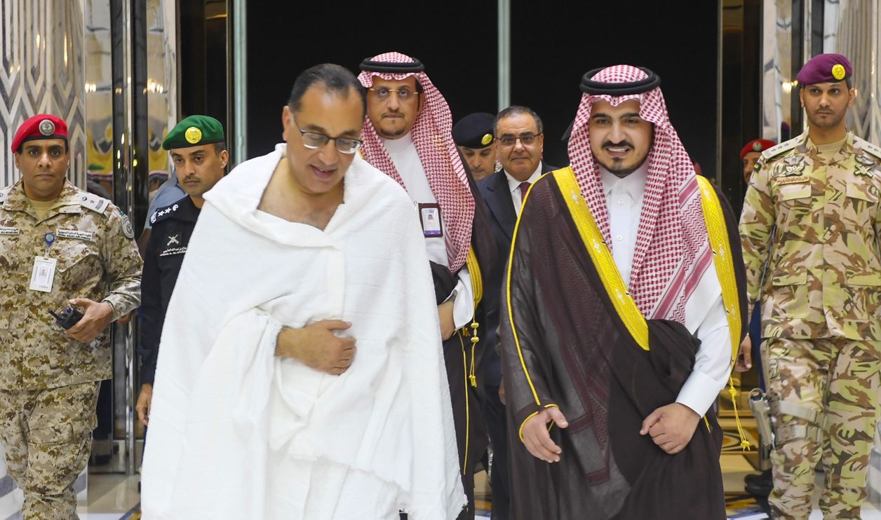 رئيس الوزراء يغادر السعودية عقب أداء مناسك الحج وزيارة المسجد النبوي