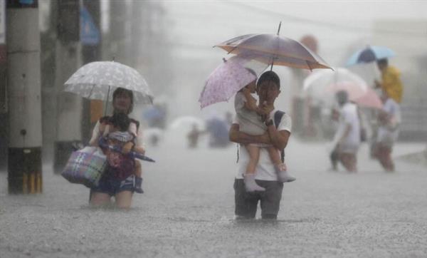 الأمطار الغزيرة في اليابان تتسبب في مصرع شخص وفقدان آخر