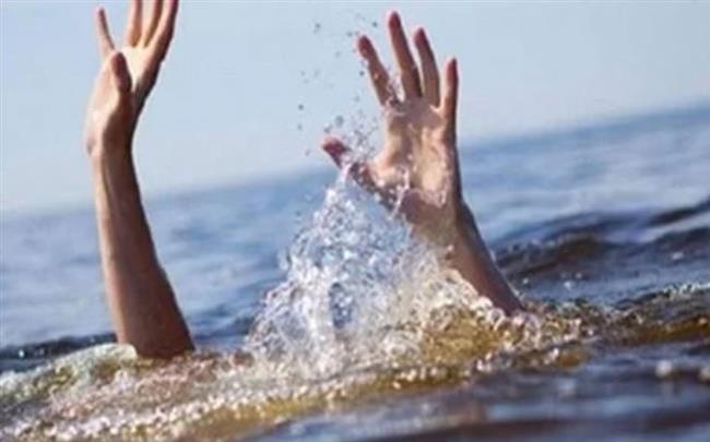 انتشال جثة شاب لقى مصرعه غرقًا فى نهر النيل خلال السباحة برفقة أصدقائه