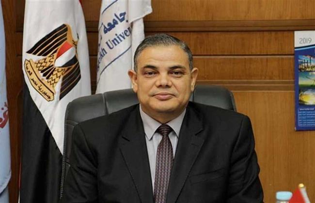 رئيس جامعة كفر الشيخ يؤكد أهمية الاستثمار في الشباب وتطوير قدراتهم الإبداعية