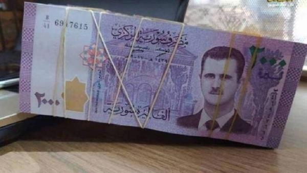 لأول مرة فى تاريخ العملة السورية.. الدولار يقارب عتبة 10 آلاف ليرة