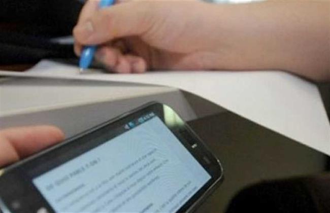 "التعليم": ضبط حالتى غش إلكترونى فى امتحان الديناميكا للثانوية العامة
