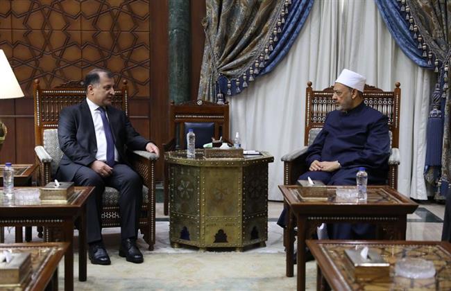 شيخ الأزهر يستقبل سفير طاجيكستان ويبحثان سبل تعزيز التعاون العلمي والثقافي 