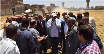 محافظ أسيوط: توريد 137 ألف طن قمح للشون والصوامع ومراكز التجميع