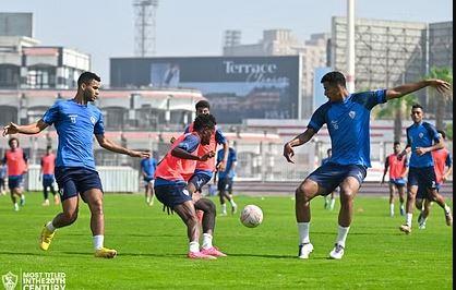 انتظام ثلاثي المنتخب الأولمبي في تدريبات الزمالك الجماعية
