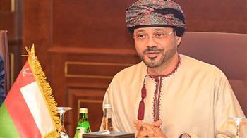 وزير الخارجية العماني يسلم لافروف رسالة من سلطان البلاد إلى بوتين