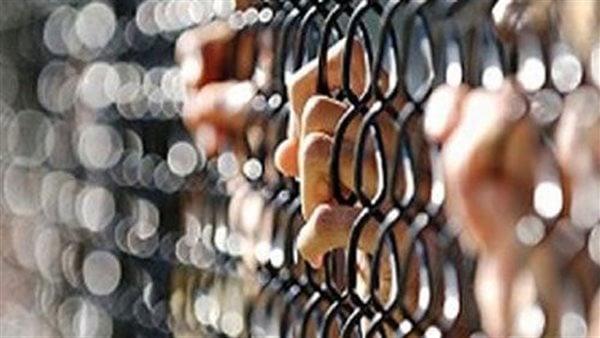 حبس المتهمين باحتجاز وتعذيب 75 شاب بزعم علاجهم من الإدمان فى المعادى