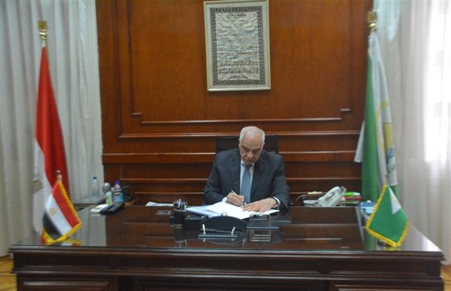 محافظ الجيزة يعتمد حركة لنواب رؤساء المراكز والمدن 