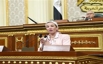   وزيرة البيئة أمام النواب: تفريغ الفحم من جهة البحر للحد من تكدس الموانئ