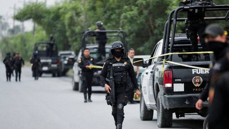 المكسيك: ثلاثة قتلى وعشرة جرحى من الشرطة في هجوم بعبوات ناسفة