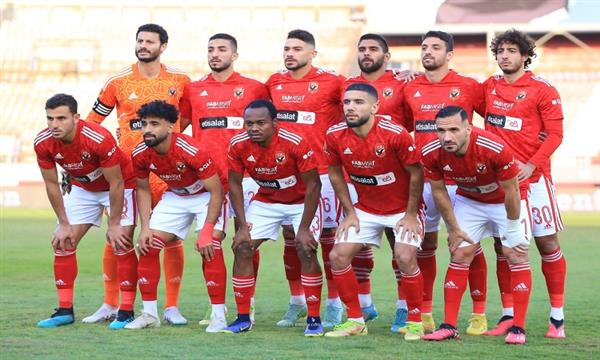 تشكيل الأهلي الرسمي لمواجهه الزمالك في القمة