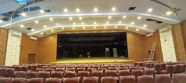 بعد 31 عاما من الإغلاق.. وزيرة الثقافة تفتتح «مسرح السامر» 