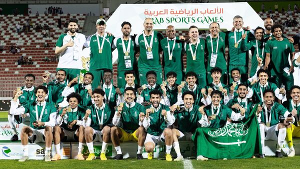 المنتخب السعودي لكرة القدم يتوج بذهبية دورة الألعاب العربية