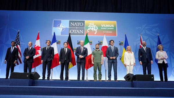 "فورين بوليسي": قمة الناتو لم تقدم "الشيء الوحيد الأكثر أهمية لأوكرانيا"