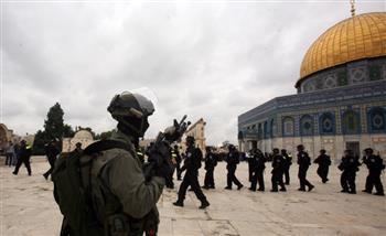 قوات الاحتلال الإسرائيلي تقتحم مُصلى "باب الرحمة" بالمسجد الأقصى المبارك