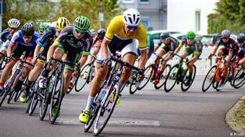   الإسباني رودريجيز يتوج بأول مرحلة له في تور دو فرانس