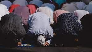 ما حكم صلاة النوافل جماعة؟