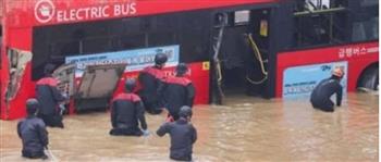   مصرع 33 شخصا جراء فيضانات في كوريا الجنوبية.. فيديو
