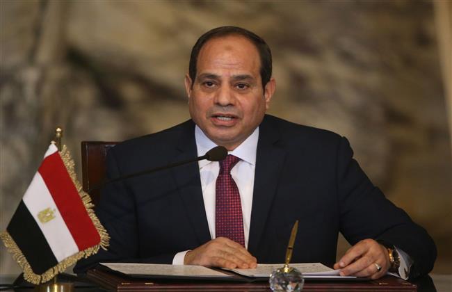  الرئيس السيسي يصل مقر أعمال الدورة الخامسة من قمة منتصف العام التنسيقية للاتحاد الأفريقي