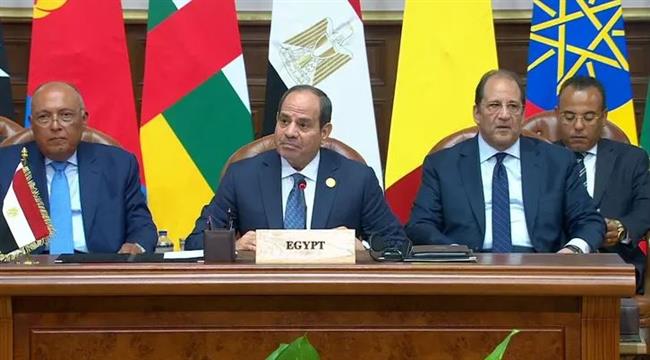 صحيفة عمانية تبرز إشادة مسقط بجهود الرئيس السيسي لحل الأزمة في السودان